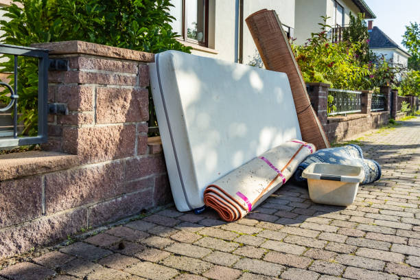 Best Construction Debris Removal  in Simsbury Center, CT